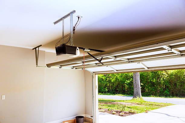 Top rated local Garage Door specialists in Webster, TX